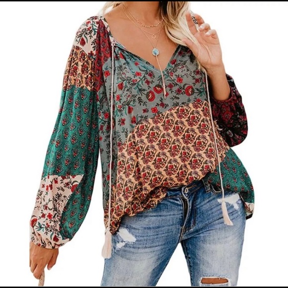 Tops - ** SOLD** Boho Tassel Blouse